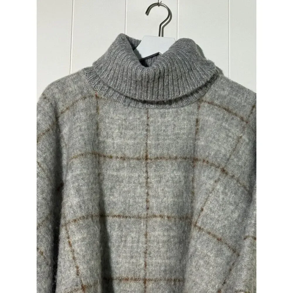 World Market Poncho Women's One Size NWT Gray/Tan Windowpane Turtleneck